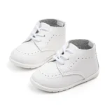 chaussures bébé sécurisées