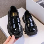 chaussures enfants noires