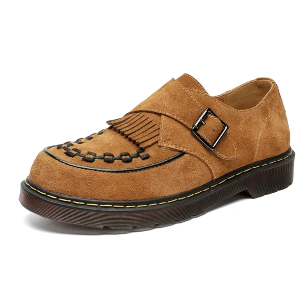 mocassin en cuir suédé rétro