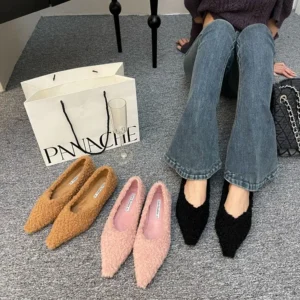 Mocassin femme - Laine à bout pointu